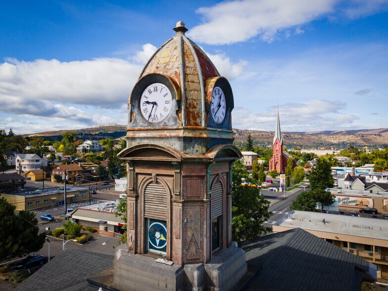 More Photos Of 311 Union St, The Dalles Restaurant For Sale