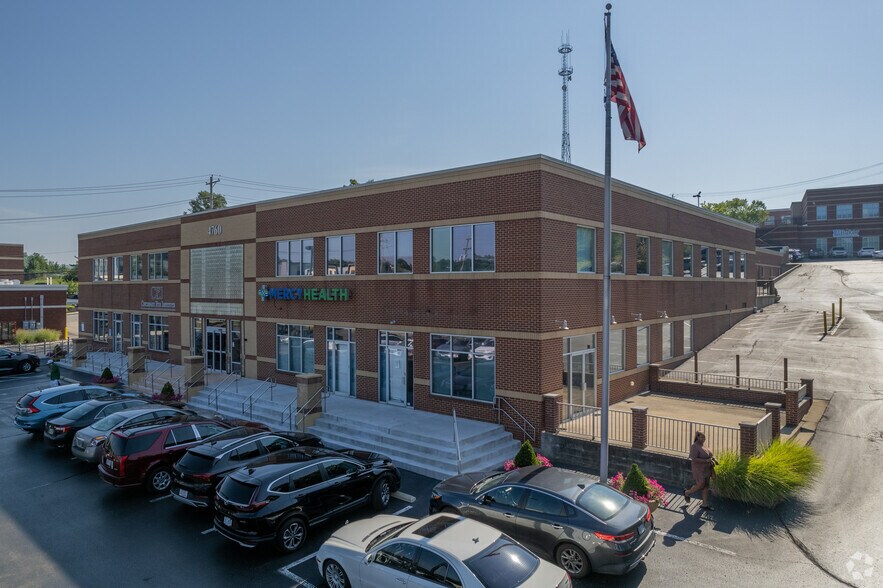 Primary Photo Of 4760 Red Bank Expy, Cincinnati Office For Lease