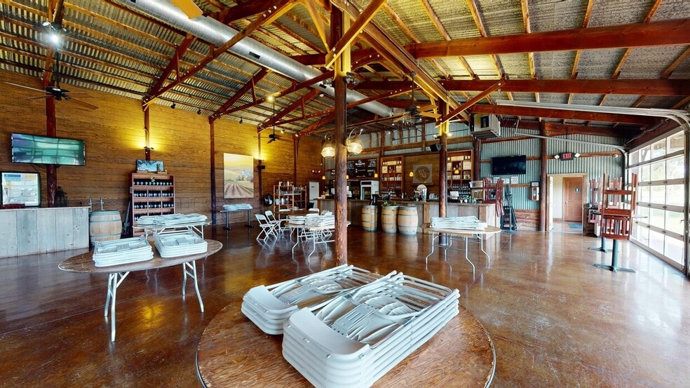 More Photos Of 1720 State Route 15 Belleville IL 62221 Hwy, Belleville Specialty For Sale