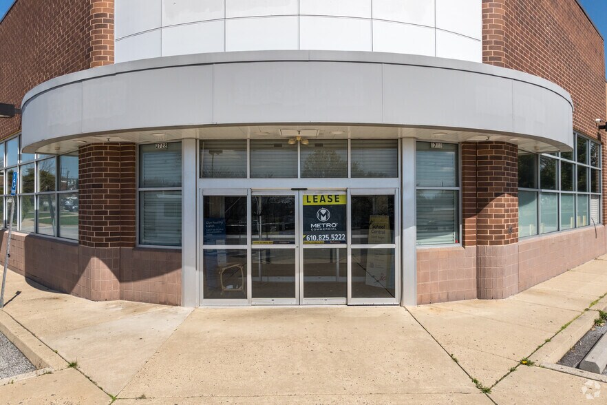 More Photos Of 2722 W 9th St, Chester Drugstore For Sale