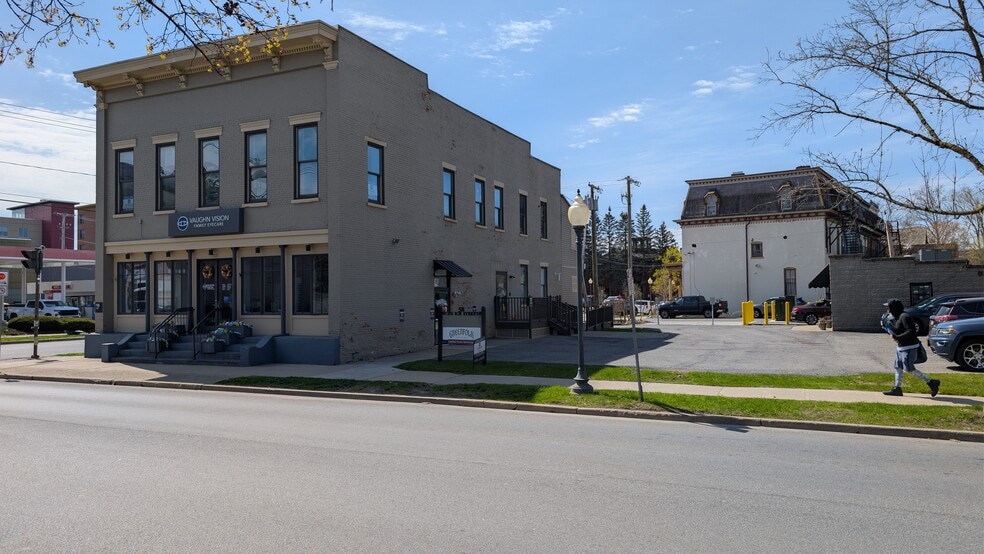 More Photos Of 58 Church St, Saratoga Springs Freestanding For Lease