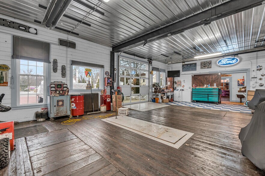 More Photos Of 101 S Main St, Concord General Retail For Sale