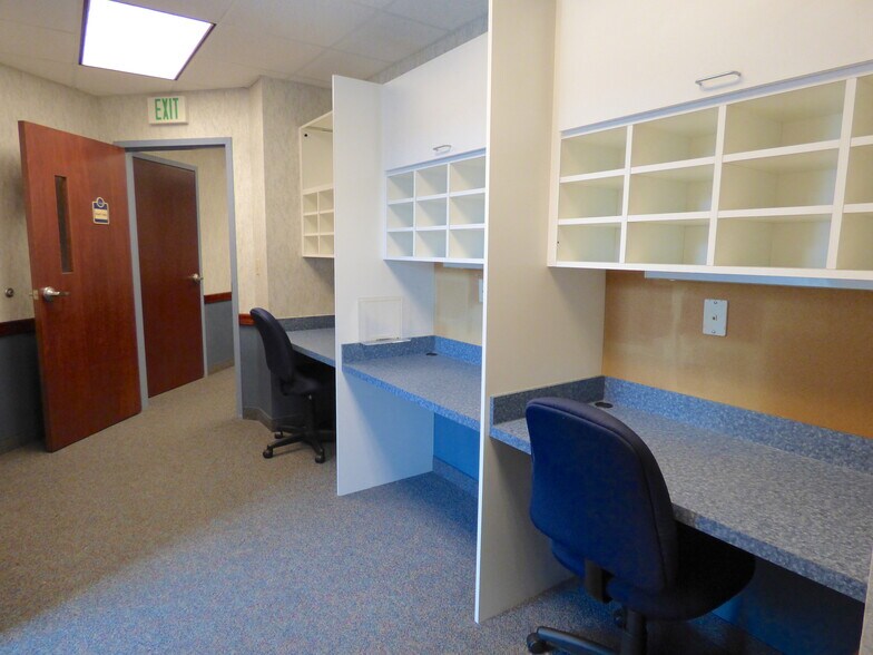 More Photos Of 399 Farmington Ave, Farmington Medical For Lease