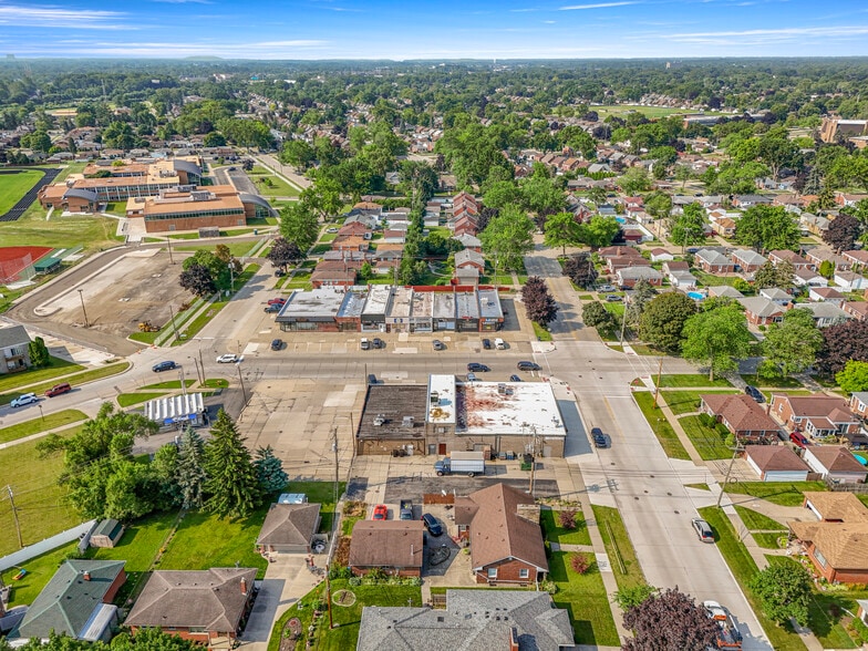 More Photos Of 14730 Champaign Rd, Allen Park Storefront Retail Office For Sale