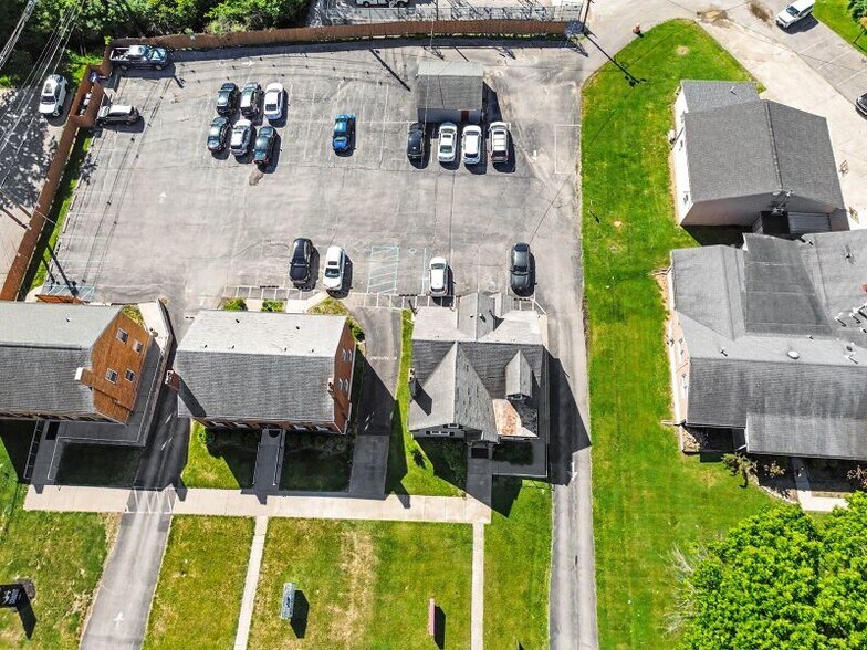 More Photos Of 1618 Harrodsburg Rd, Lexington Medical For Sale