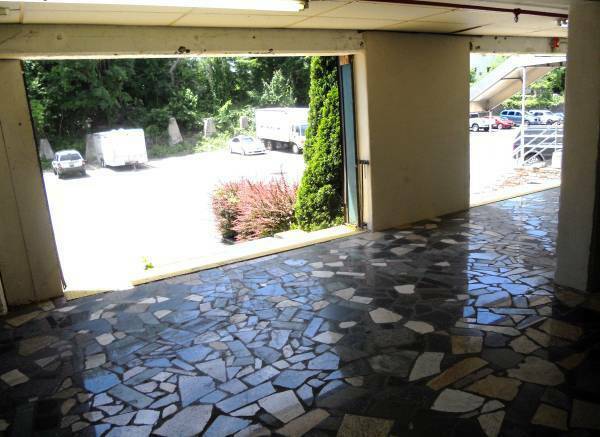 More Photos Of 3199 Albany Post Rd, Buchanan Warehouse For Lease