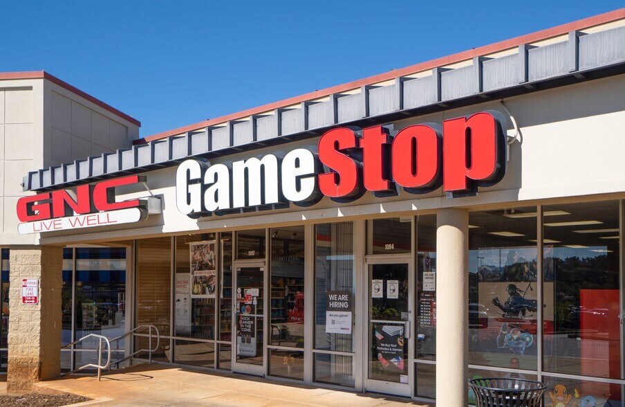 More Photos Of 1008 Crossroads Dr, Statesville Unknown For Lease