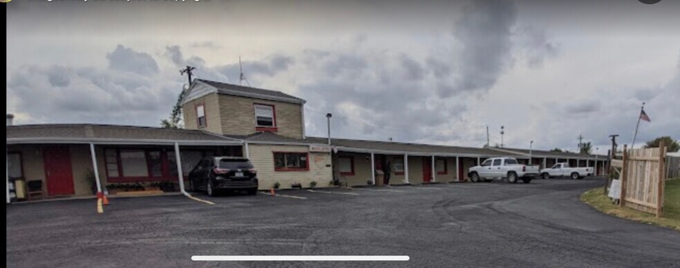 Primary Photo Of 12015 E State Route 350, Kansas City Hotel For Sale