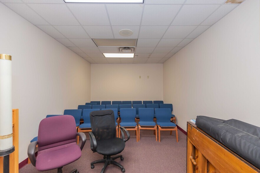 More Photos Of 2400 N Coulter St, Amarillo Religious Facility For Sale