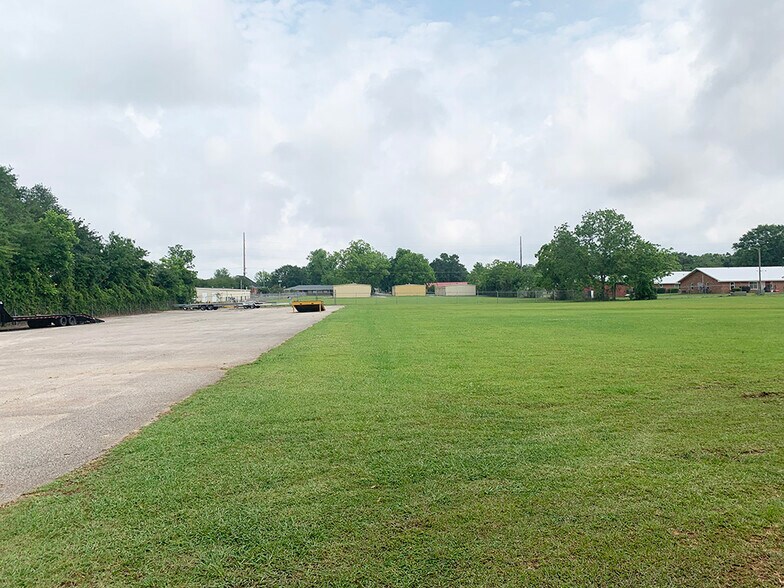 More Photos Of 3825 AL-59, Loxley Self Storage For Sale