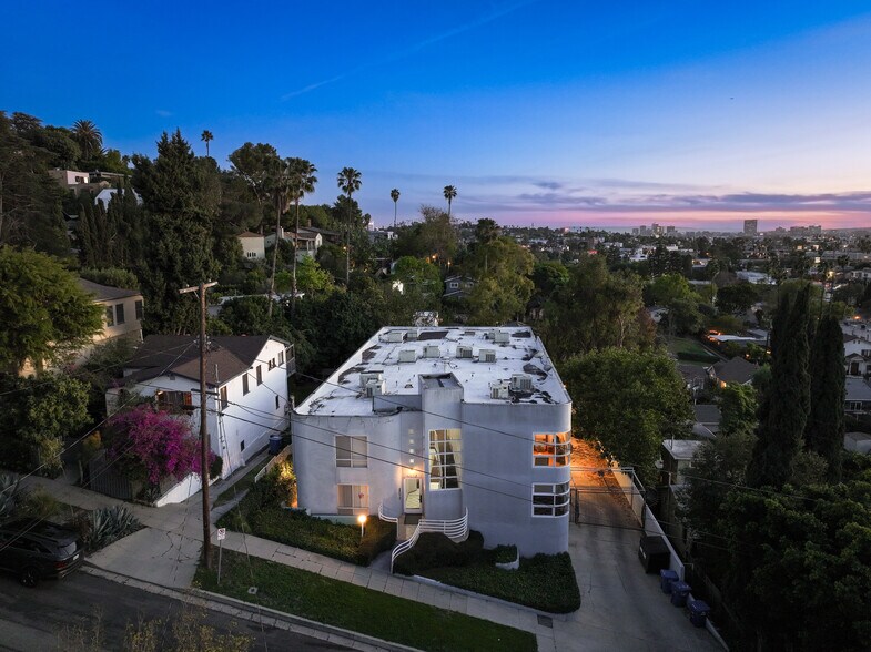 More Photos Of 4018 Camero Ave, Los Angeles Apartments For Sale