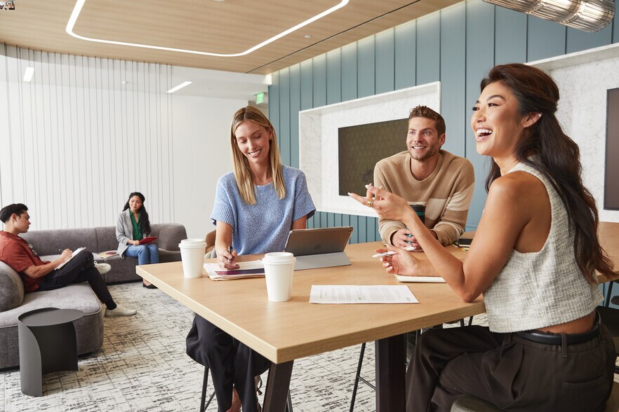 More Photos Of 7525 Irvine Center Dr, Irvine Unknown For Lease