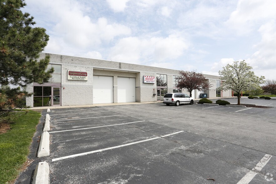 Primary Photo Of 15416-15420 S 70th Ct, Orland Park Warehouse For Lease