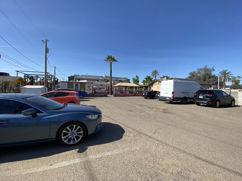 More Photos Of 1714 W Van Buren St, Phoenix Restaurant For Lease