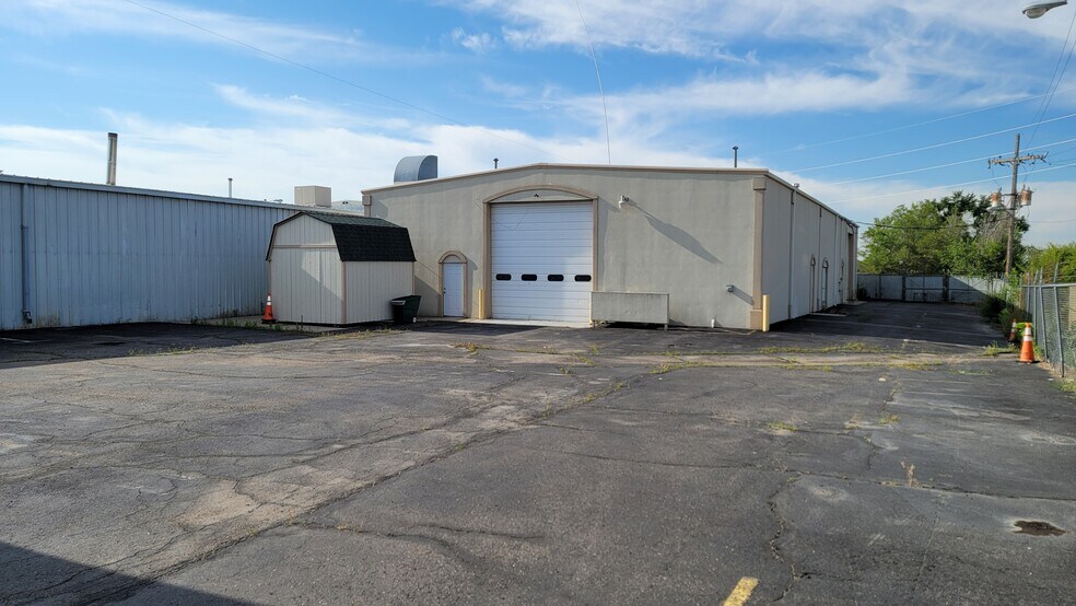 More Photos Of 3696 W 72nd Ave, Westminster Warehouse For Lease