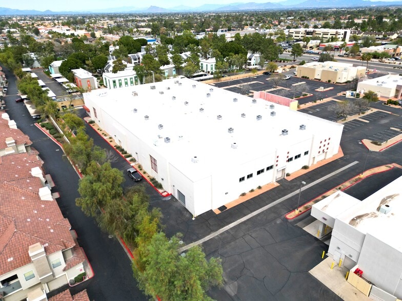 More Photos Of 868 N Gilbert Rd, Gilbert Freestanding For Sale