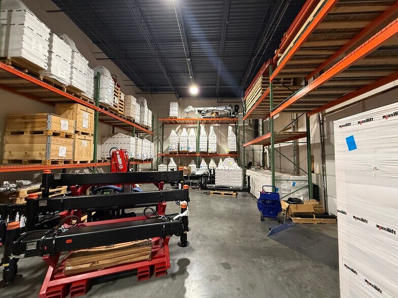 More Photos Of , Garnet Valley Flex For Sale