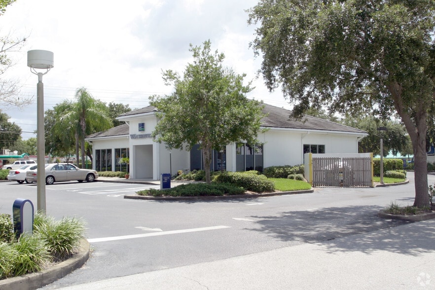 More Photos Of 300-900 E Lake Rd, Palm Harbor Unknown For Lease