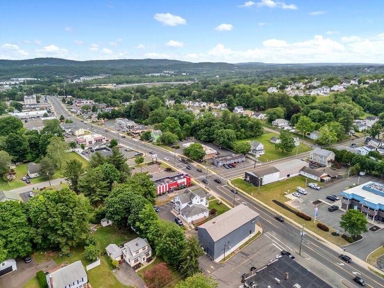 More Photos Of 710 E Main St, Meriden Freestanding For Sale
