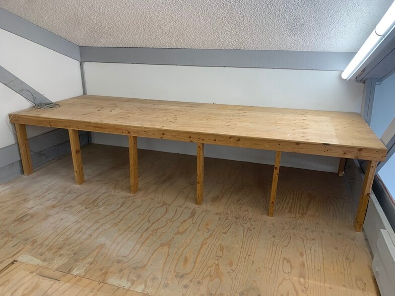 More Photos Of 510 E 5th Ave, Post Falls Freestanding For Lease