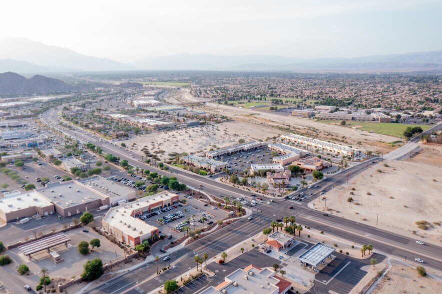 More Photos Of 79485 Highway 111, La Quinta General Retail For Lease
