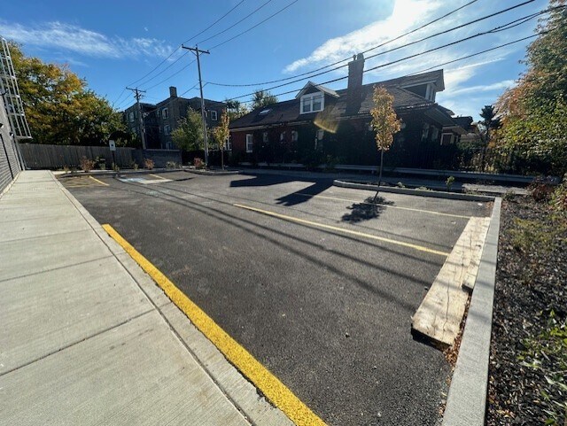 More Photos Of 1701-1709 E 75th St, Chicago General Retail For Sale