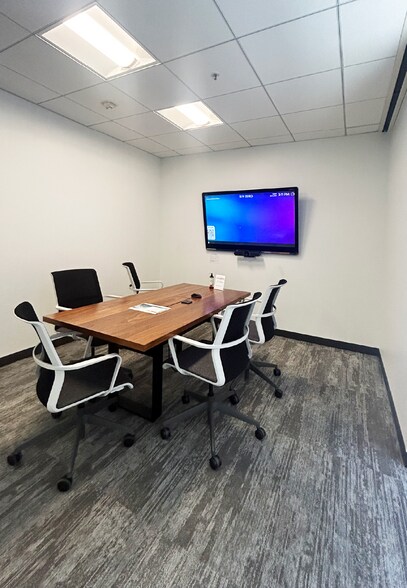 More Photos Of 350 California St, San Francisco Coworking Space