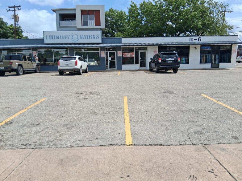 Primary Photo Of 606 W 29th St, Austin General Retail For Lease