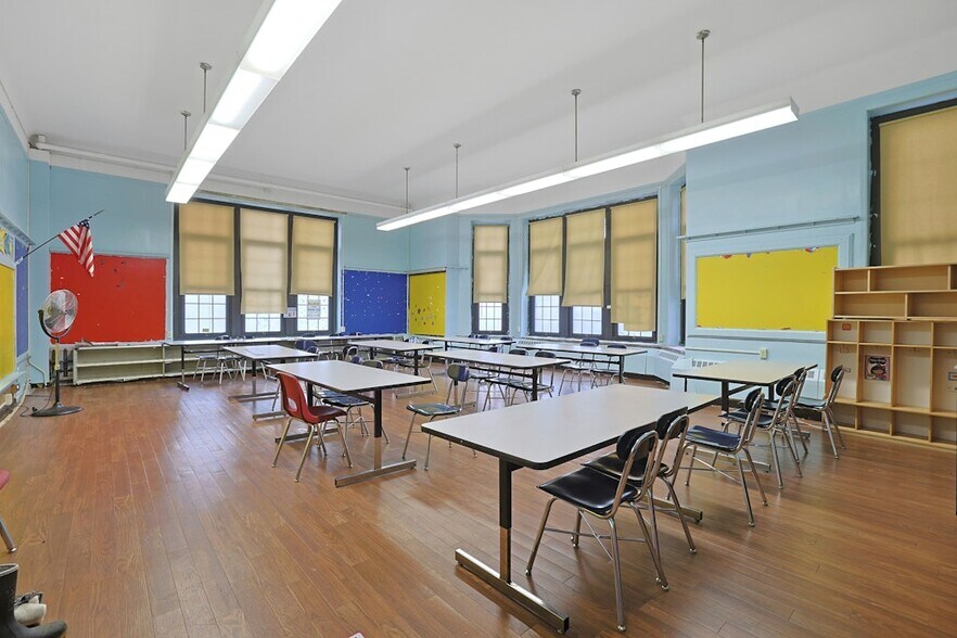 More Photos Of 53 Morningside Ave, Yonkers Schools For Sale