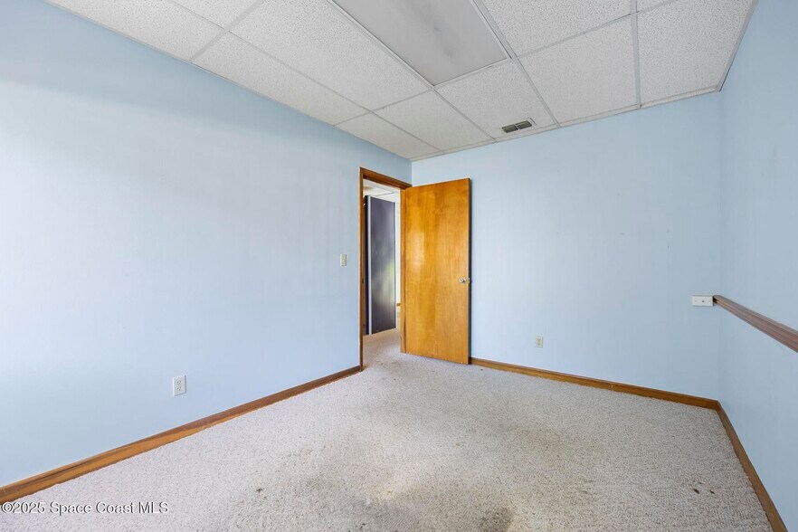 More Photos Of 700 N Wickham Rd, Melbourne Office For Lease