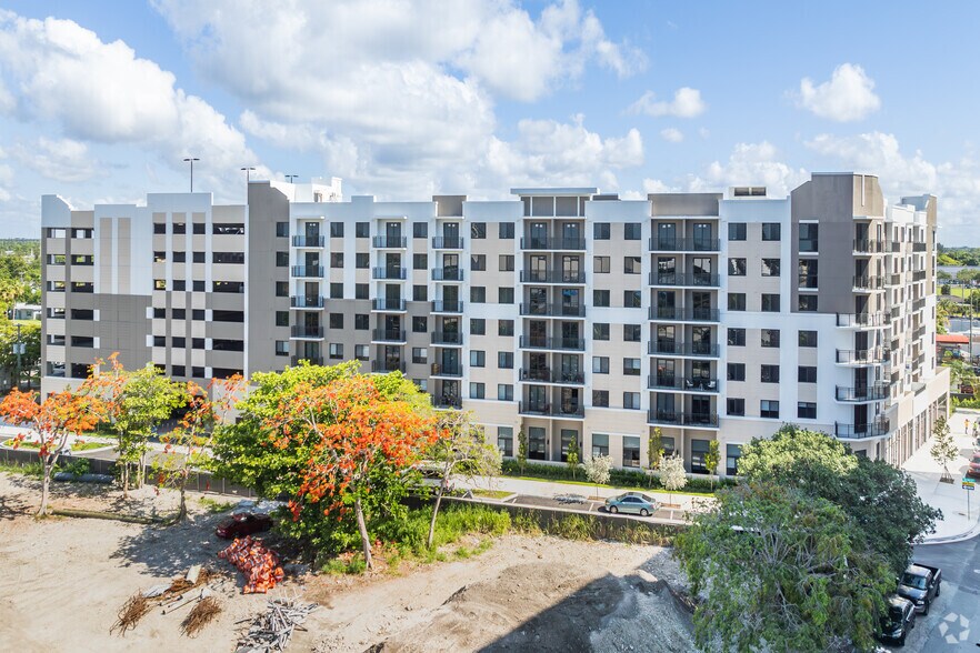 More Photos Of 18412 Homestead Ave, Miami Apartments For Lease