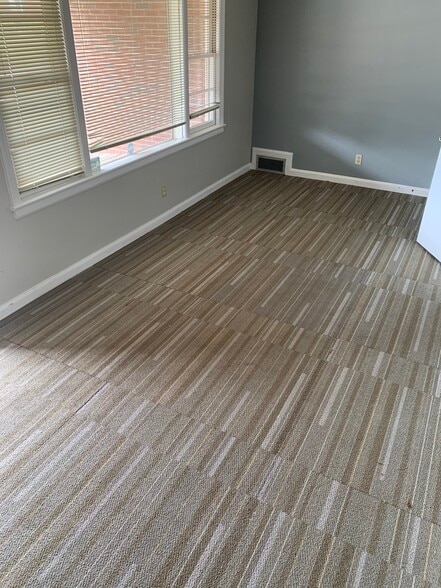 More Photos Of 1924 Warm Springs Rd, Columbus Medical For Sale