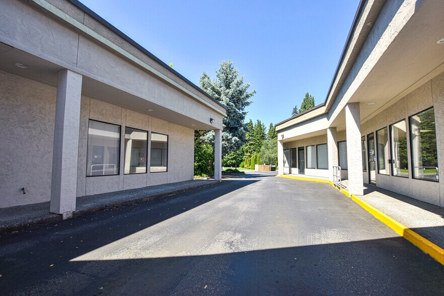 More Photos Of 2600 Martin Way E, Olympia General Retail For Sale