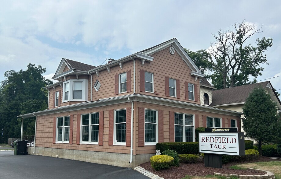 More Photos Of 19 N Main St, Marlboro Office Residential For Sale