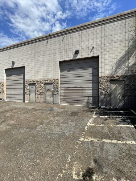 More Photos Of 7900 N 70th Ave, Glendale Warehouse For Sale