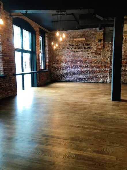 1421 E Cary St Richmond Va 23219 Multi Family For Lease