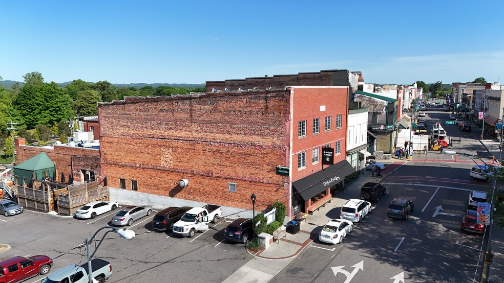 More Photos Of 308 N Main St, Mount Airy Storefront Retail Office For Sale