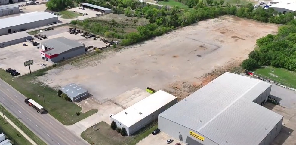 Primary Photo Of 2521 Council rd, Oklahoma City Land For Lease
