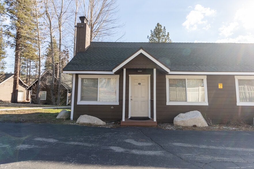 More Photos Of 39756 Big Bear Blvd, Big Bear Lake Hotel For Sale