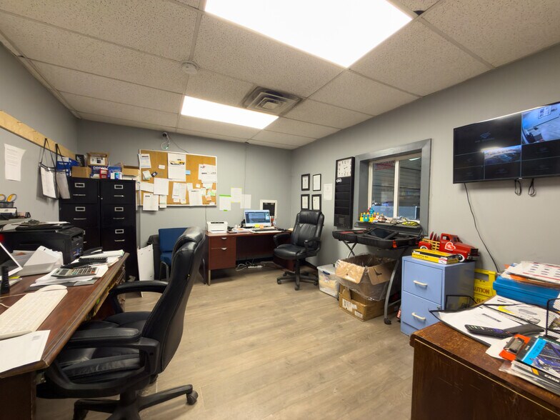 More Photos Of 2861 Fork Shoals Rd, Piedmont Warehouse For Sale