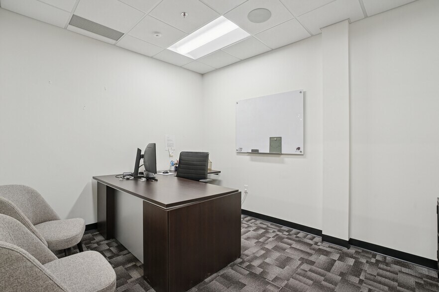 More Photos Of 11591 217th Ave NW, Elk River Office For Lease