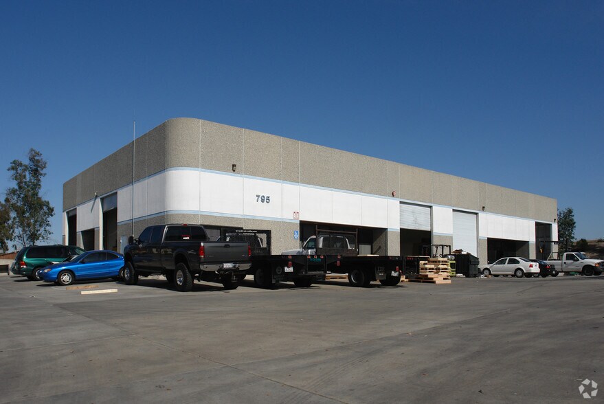 Primary Photo Of 795 North Ave, Vista Manufacturing For Lease