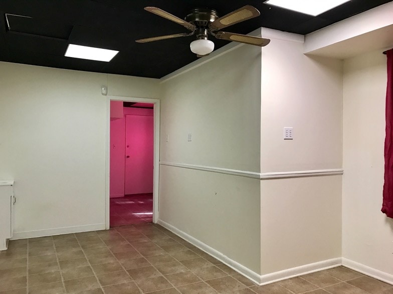 More Photos Of 110 W Mulberry St, Baltimore Office Residential For Lease