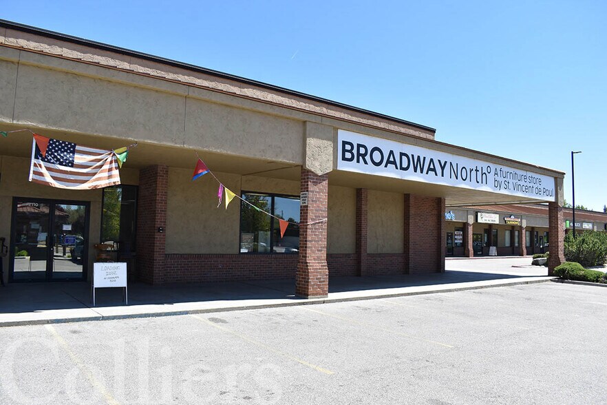 More Photos Of 2100-2174 S Broadway Ave, Boise Storefront For Lease