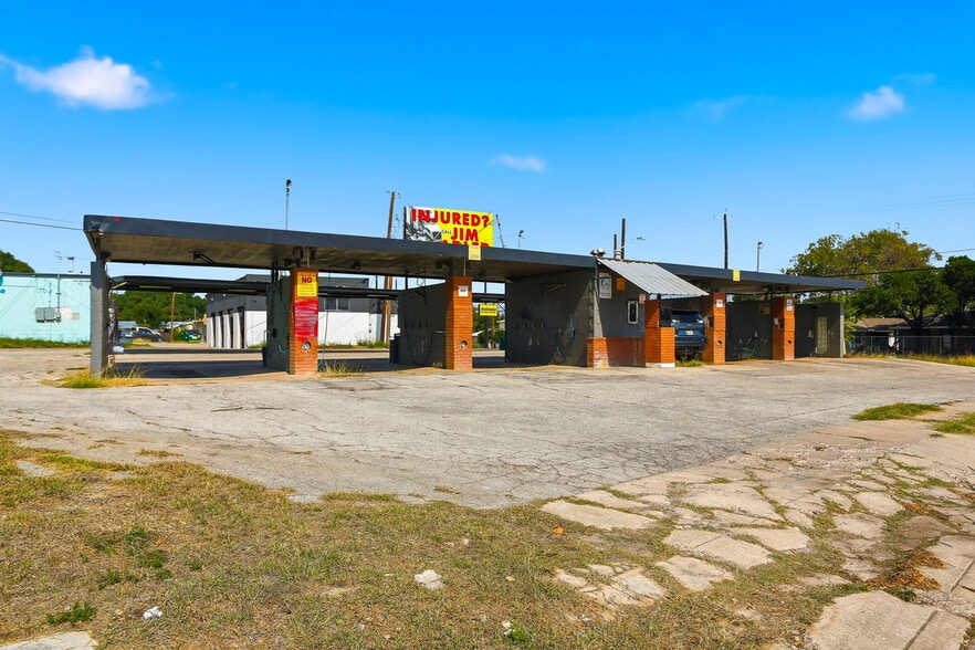 More Photos Of 2703 Vance Jackson Rd, San Antonio Carwash For Sale