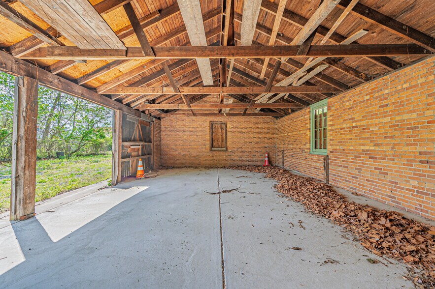 More Photos Of 82 Mill St, Mays Landing Restaurant For Sale