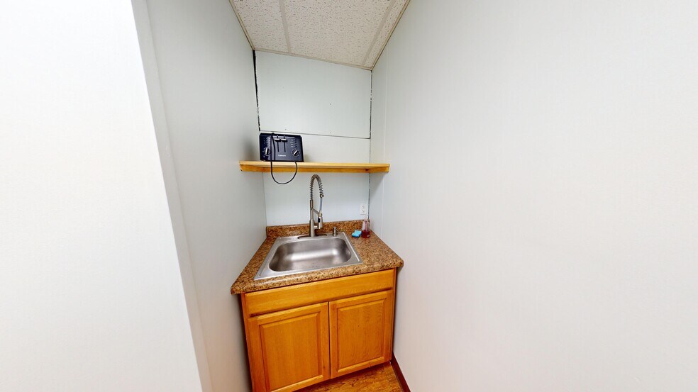 More Photos Of 2200 Arthur Kill Rd, Staten Island Distribution For Lease