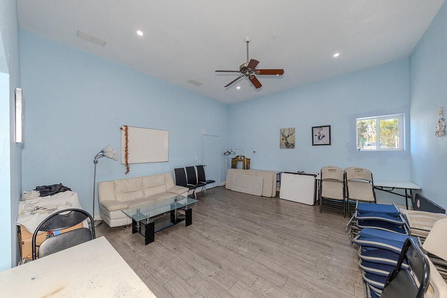 More Photos Of 6908-6916 Warner Ave, Huntington Beach Freestanding For Sale