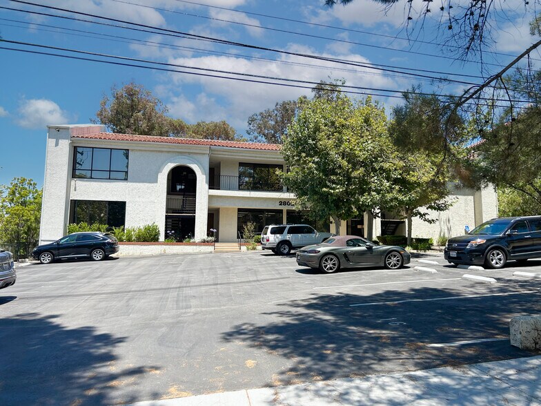 More Photos Of 28025 Dorothy Dr, Agoura Hills Office For Lease
