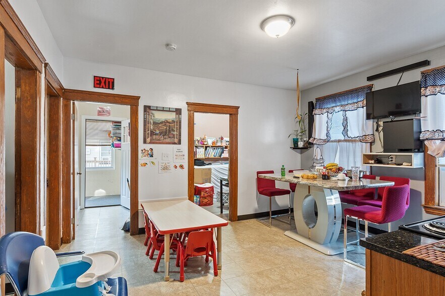 More Photos Of 36-38 Houghton St, Worcester Apartments For Sale